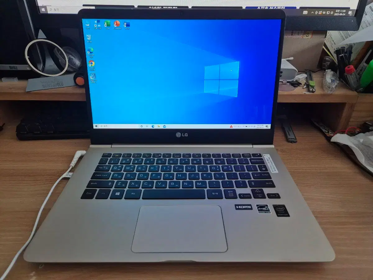 LG 14Z950-G.AA5J ノートパソコン